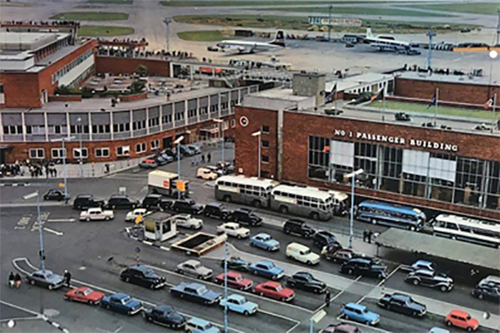 uwl-terminal-4-opening-2-preview .jpg