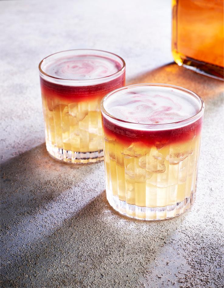 Two cocktails in tumblers