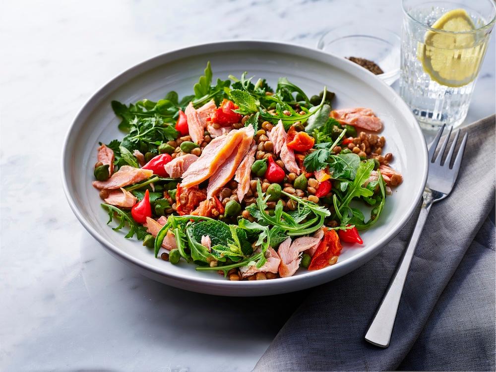 At Evergreen in T3, the Flaked Salmon, Green Pea & Lentil Salad is light, fresh and fibre-rich.