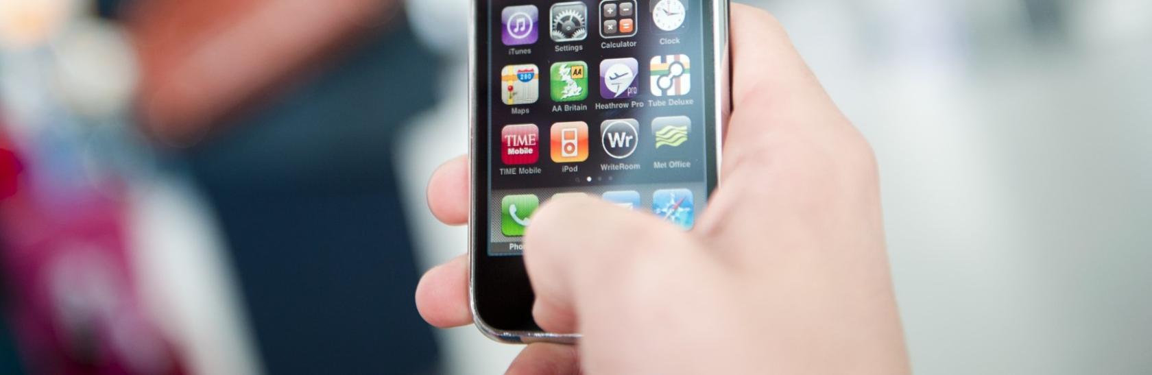 Make a complaint desktop.jpg